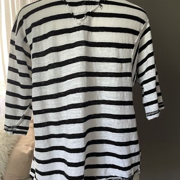 Free People We The Free Women’s Black/White Striped Tee Shirt Size Extra Small - Picture 4 of 5